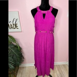 Thalia Sodi Maxi Dress Fuchsia chain detail
